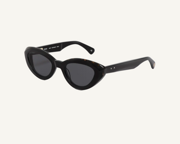 Peter + May | Her name is